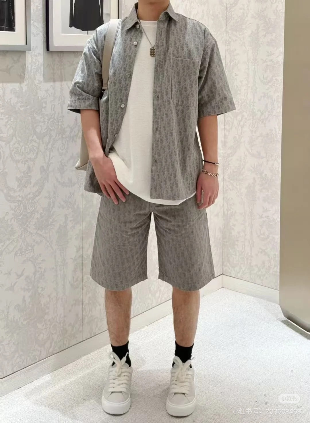 디올 / 오블리크 로고 쇼츠