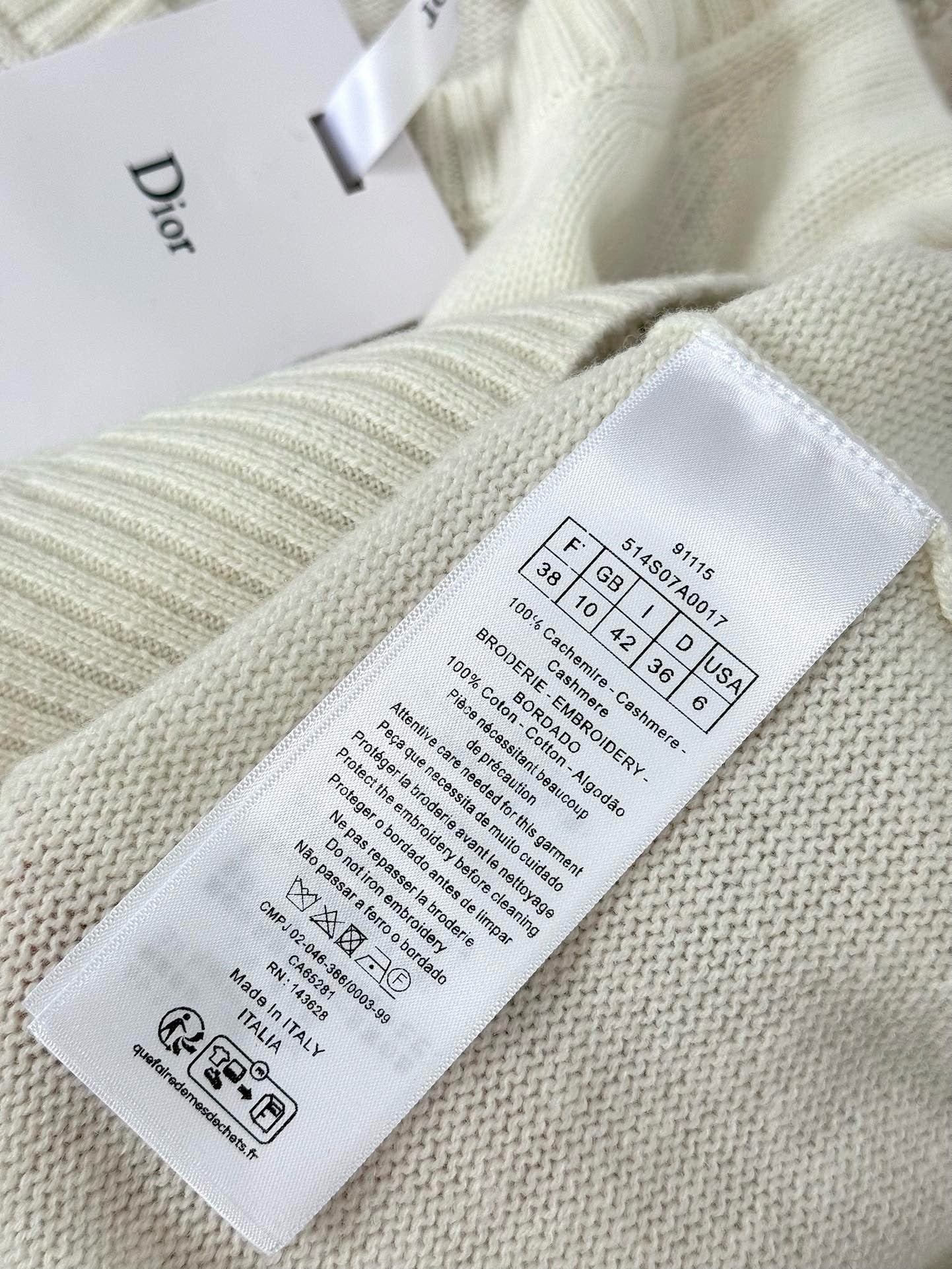 디올 / 아모르 자수 티셔츠