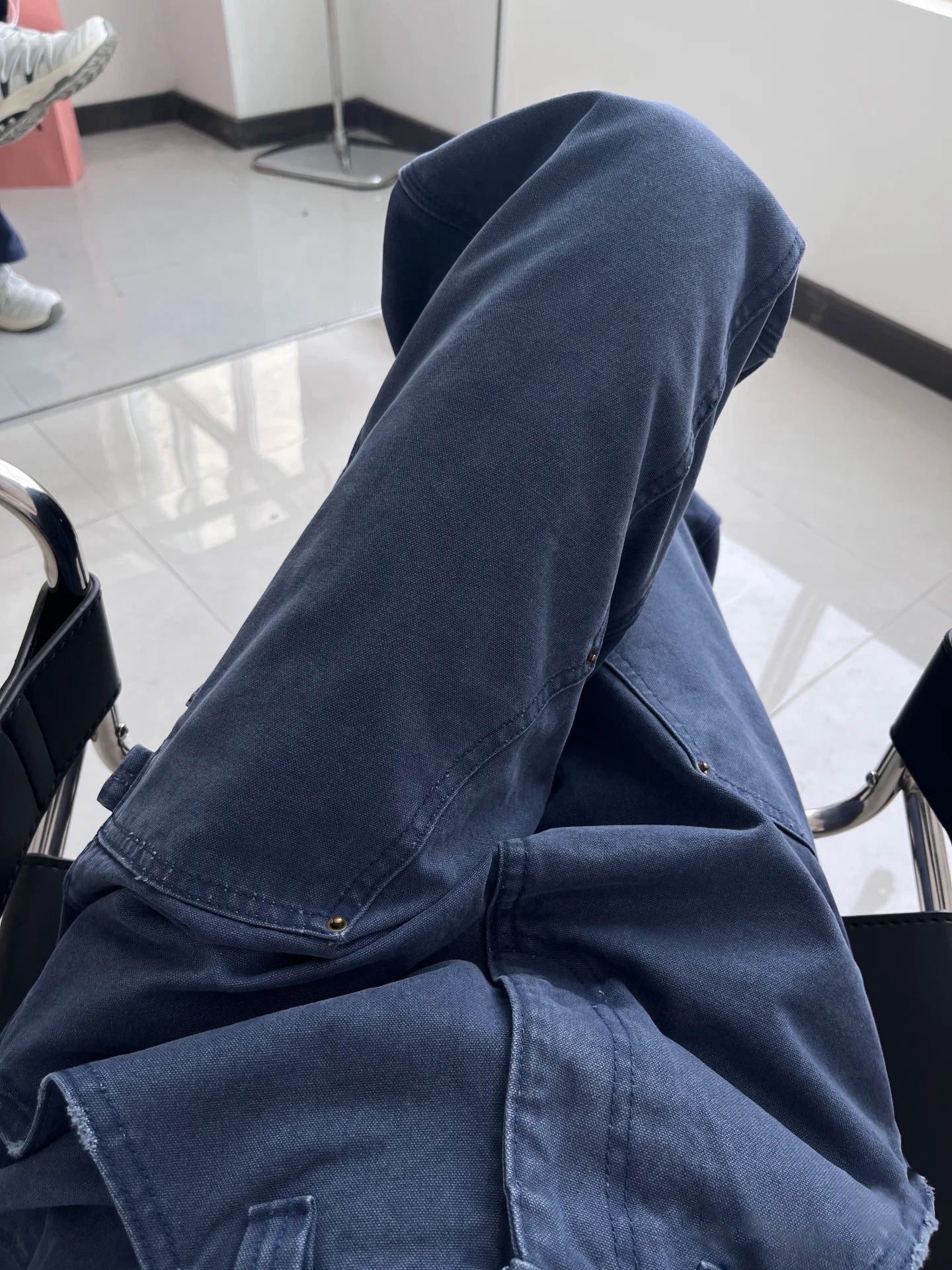 프라다 / 삼각로고 가죽패치 와이드 팬츠