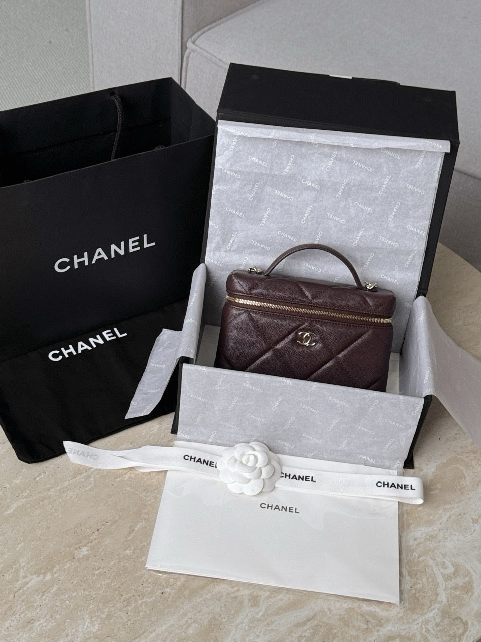 샤넬 / 25k lp 체인 코스메틱 케이스