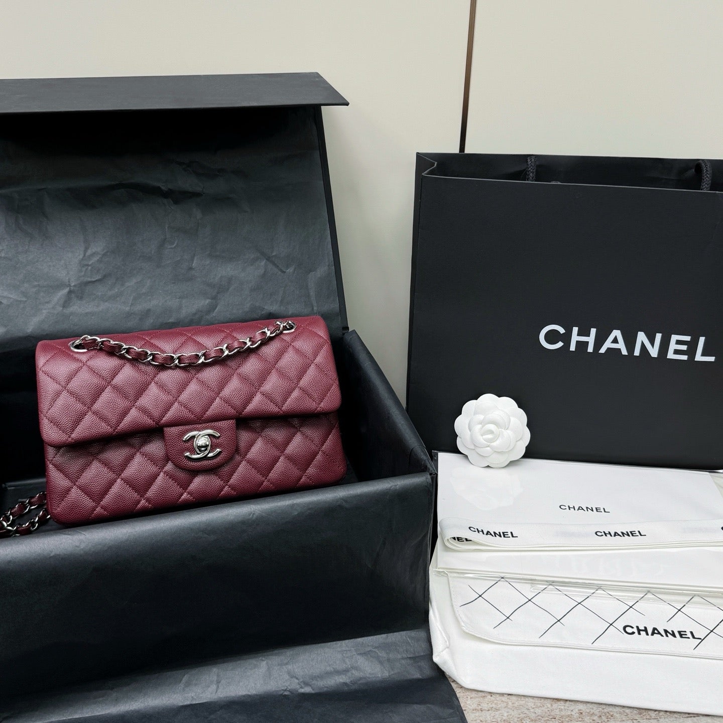 샤넬 / 클래식 플랩백 뉴미니 캐비어스킨 CF20