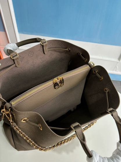 루이비통 / 벨라 토트