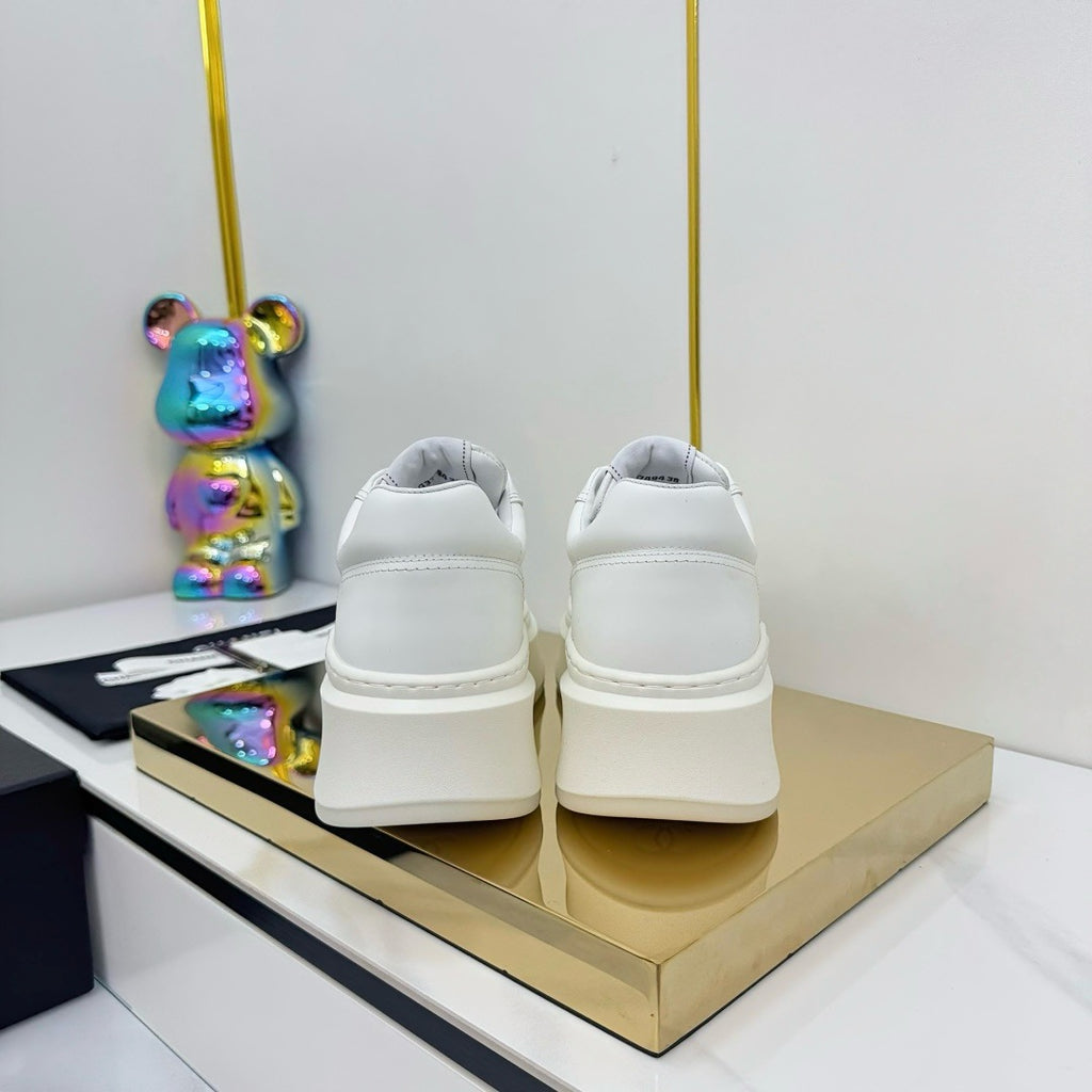 샤넬 / 스니커즈