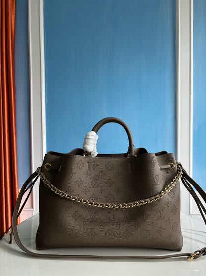 루이비통 / 벨라 토트