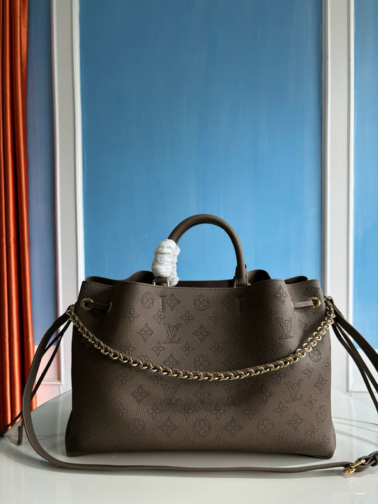 루이비통 / 벨라 토트