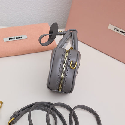 미우미우 / 미니 백