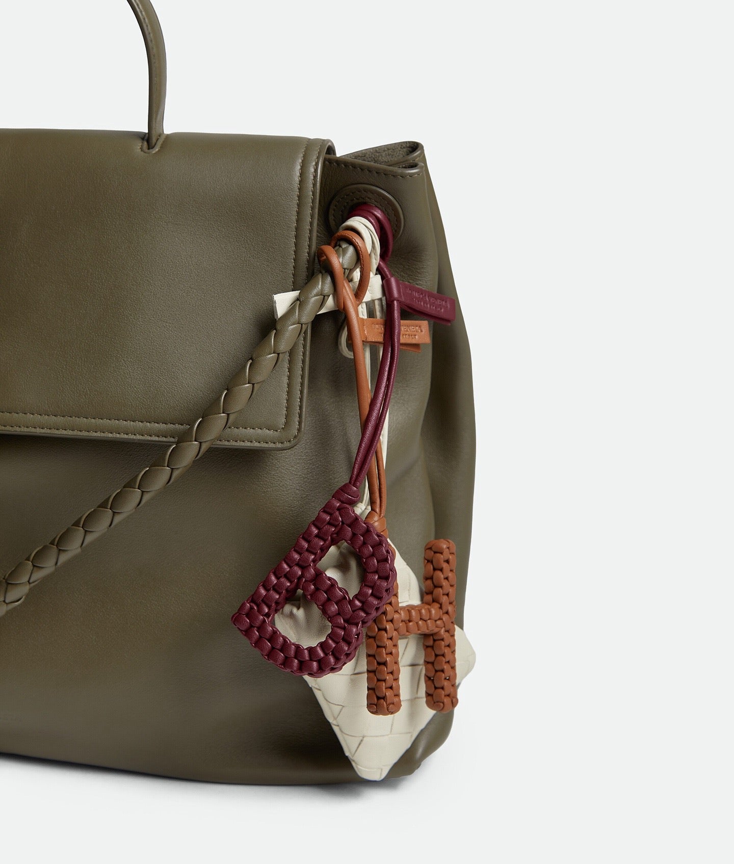 보테가 베네타 / 레터 H 참