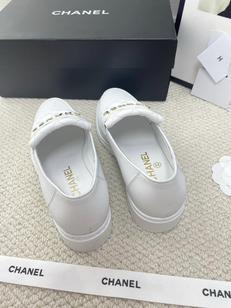 샤넬 / 턴락 레터링 퀄팅 로퍼 25SS