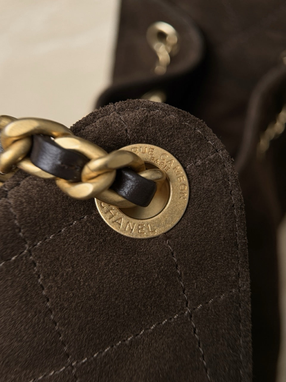 샤넬 / 25k 호보 스웨이드 25 스몰 백