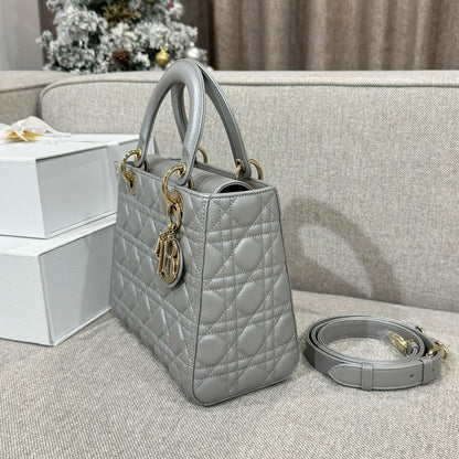 디올 / 레이디 디올 미디엄 백