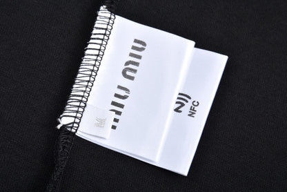 미우미우 / 스몰 로고 티셔츠