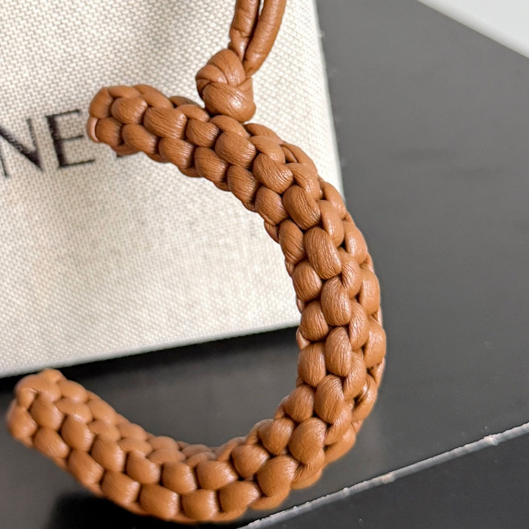 보테가 베네타 / 레터 C 참