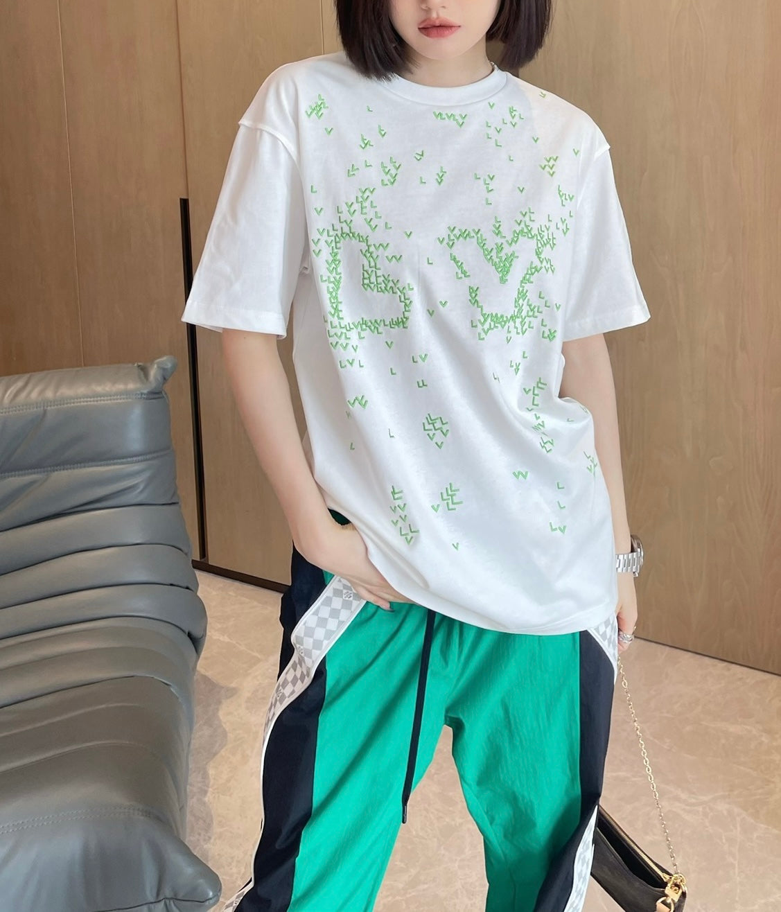 루이비통 / LV 자수 쇼트 티셔츠