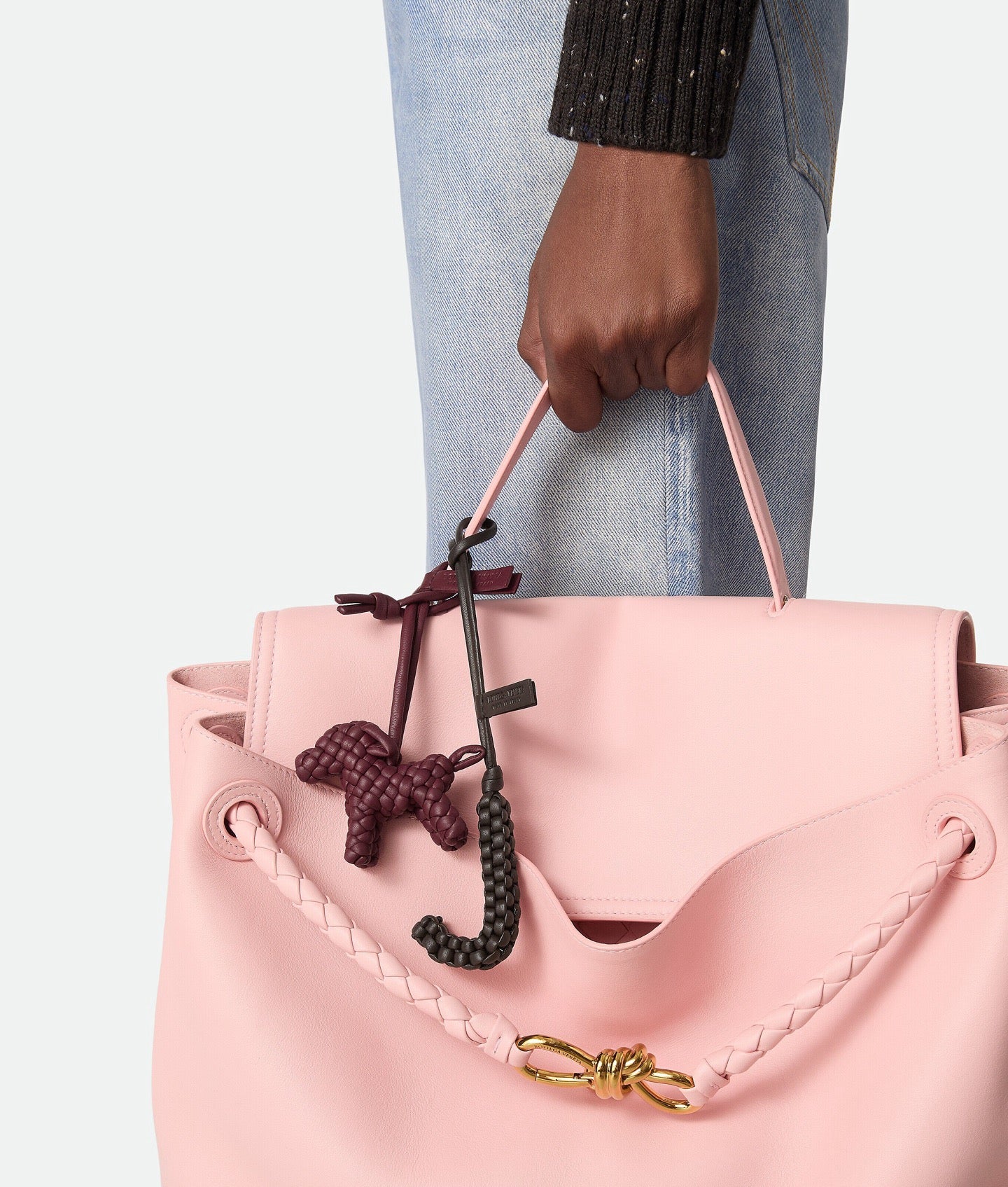 보테가 베네타 / 레터 J 참