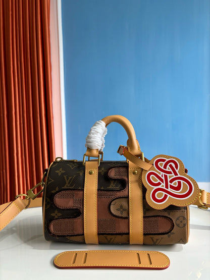 루이비통 / 키폴 반둘리에 25