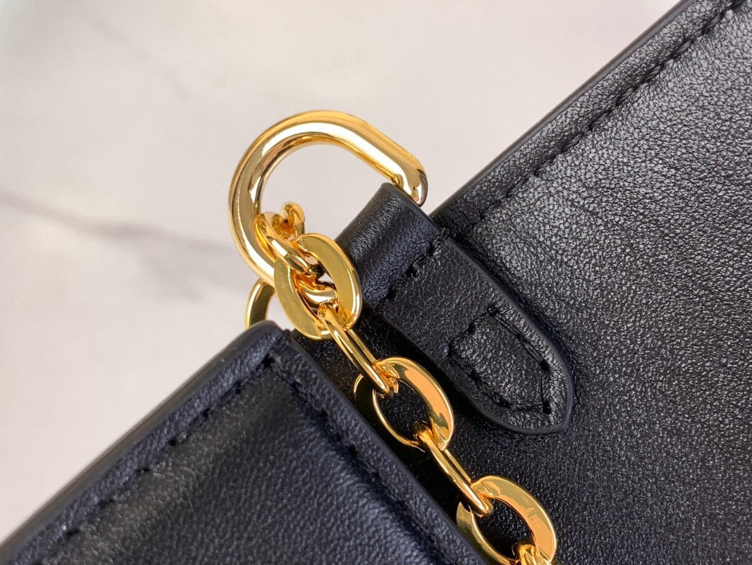 루이비통 / 월릿 온 체인 LV 블룸