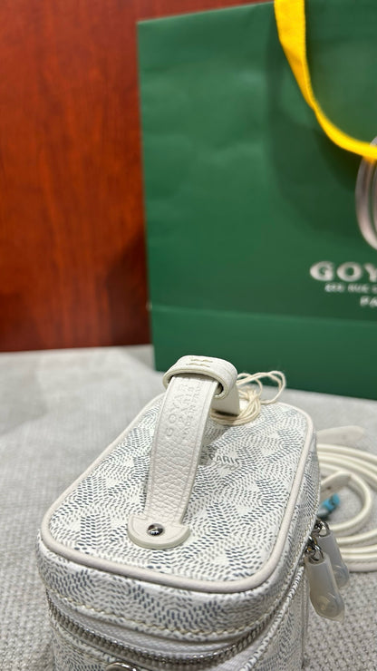 고야드 / 뮤즈 바니티 나노