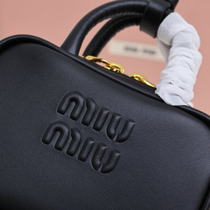 미우미우 / 미니 백