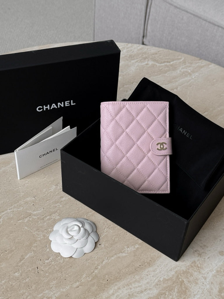 샤넬 / 25s 여권 케이스