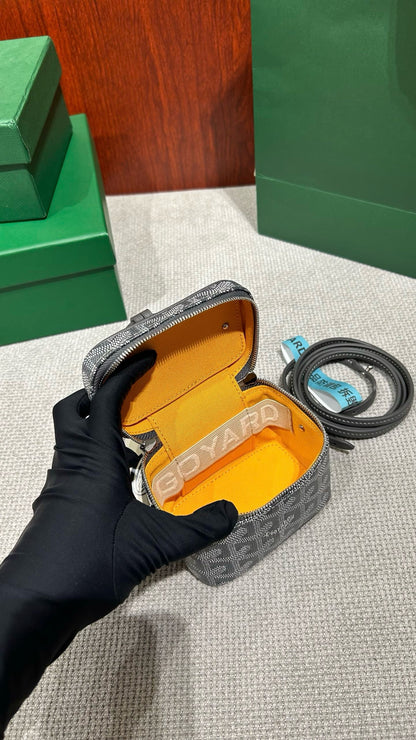 고야드 / 뮤즈 바니티 나노