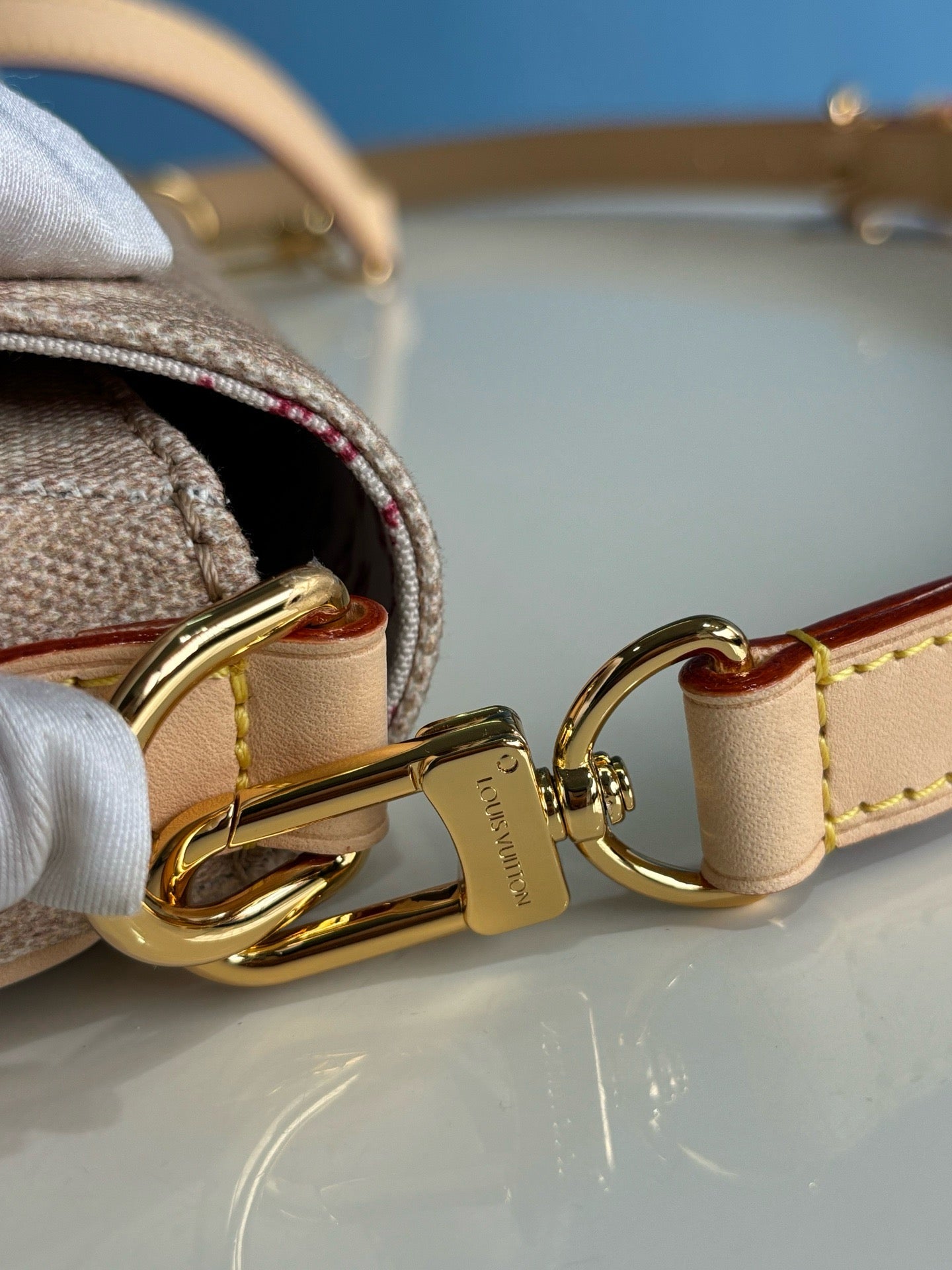 루이비통 / 이스케이프