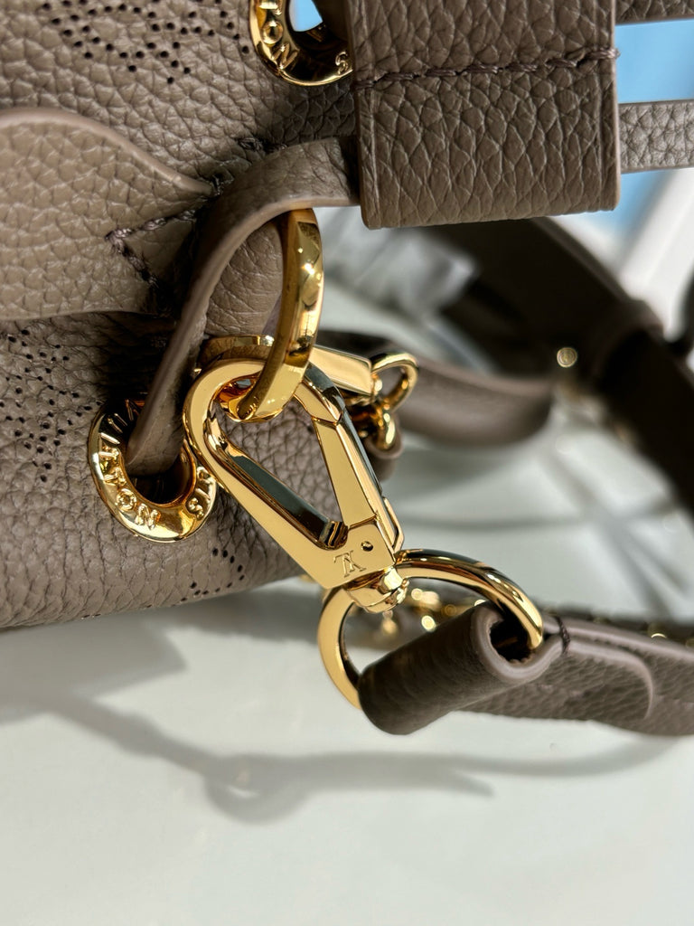 루이비통 / 벨라 토트