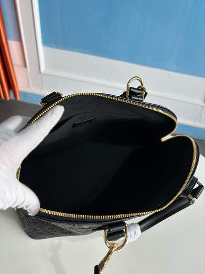 루이비통 / 알마 PM