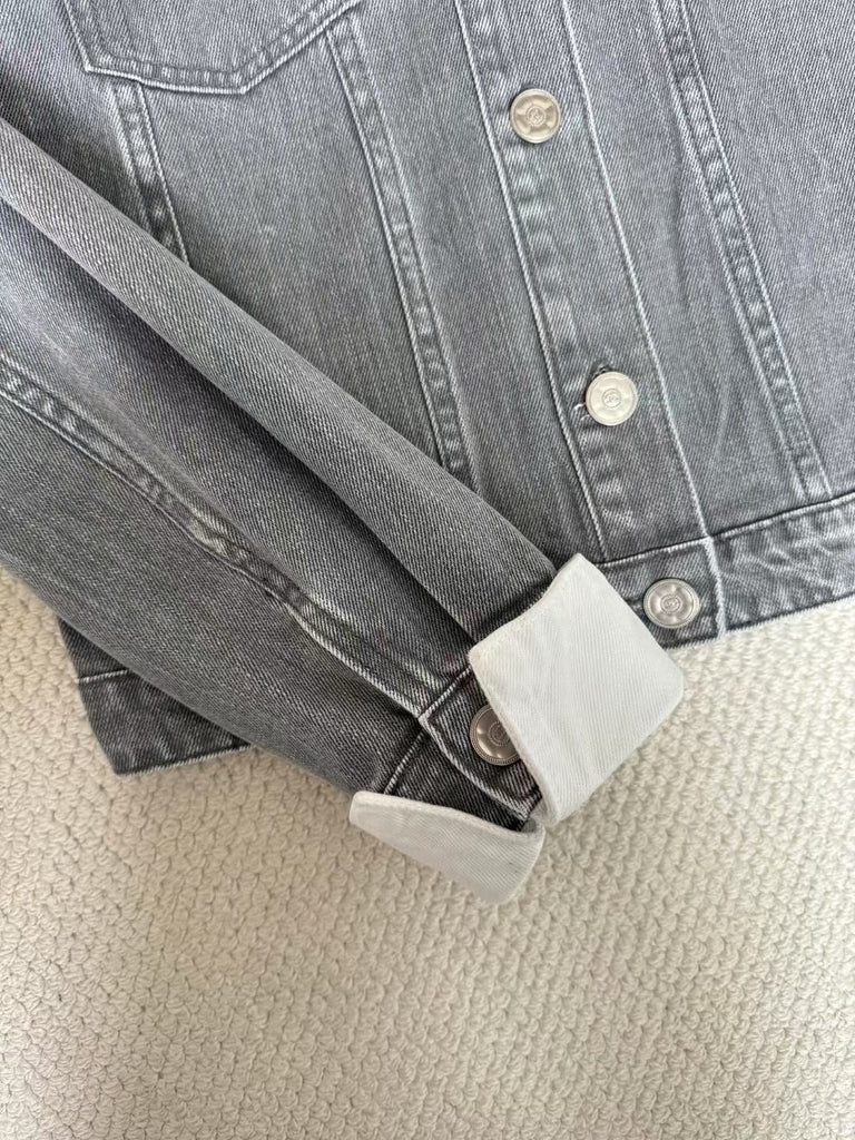 샤넬 / 패치 터틀넥 페이크 데님 자켓