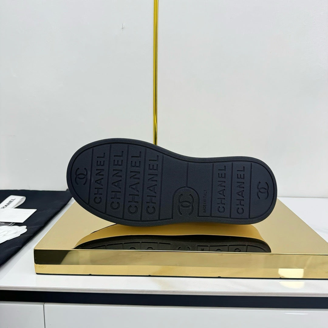 샤넬 / 스니커즈