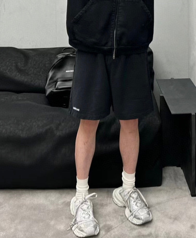 발렌시아가 / 퍼지 레터링 쇼츠