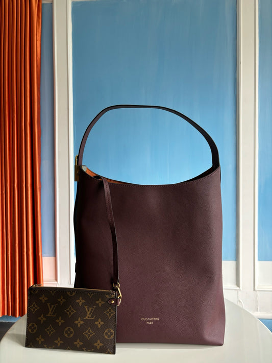 루이비통 / 로우 키 호보 MM