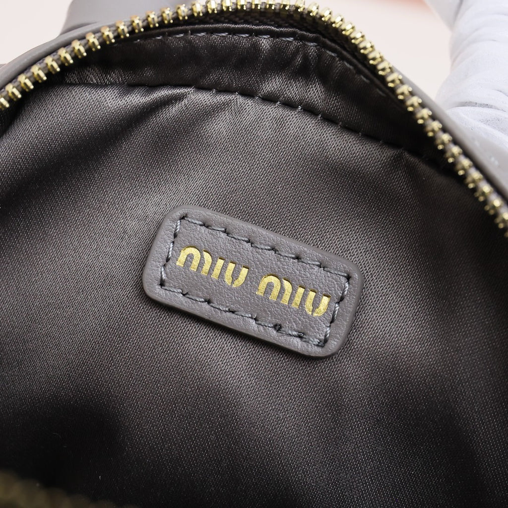 미우미우 / 미니 백