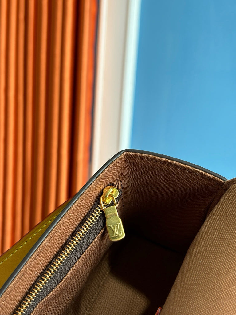 루이비통 / 스티머 웨어러블 월릿