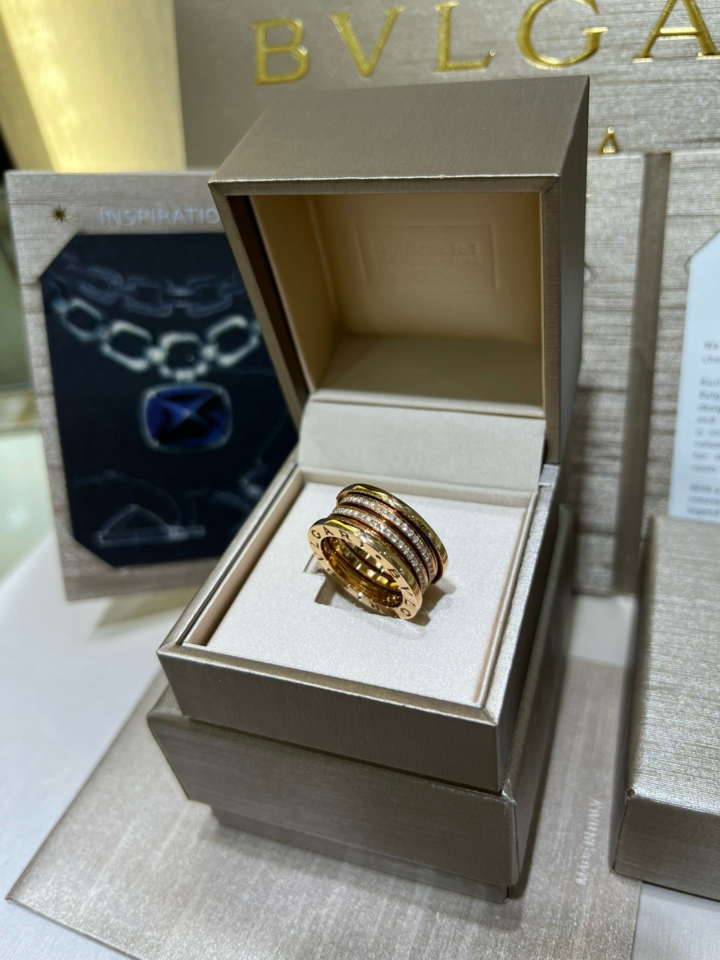 불가리 / 비제로원 링 18K