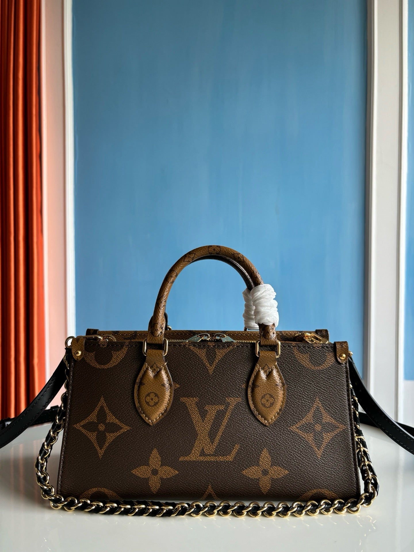 루이비통 / 온더고 이스트 웨스트 체인