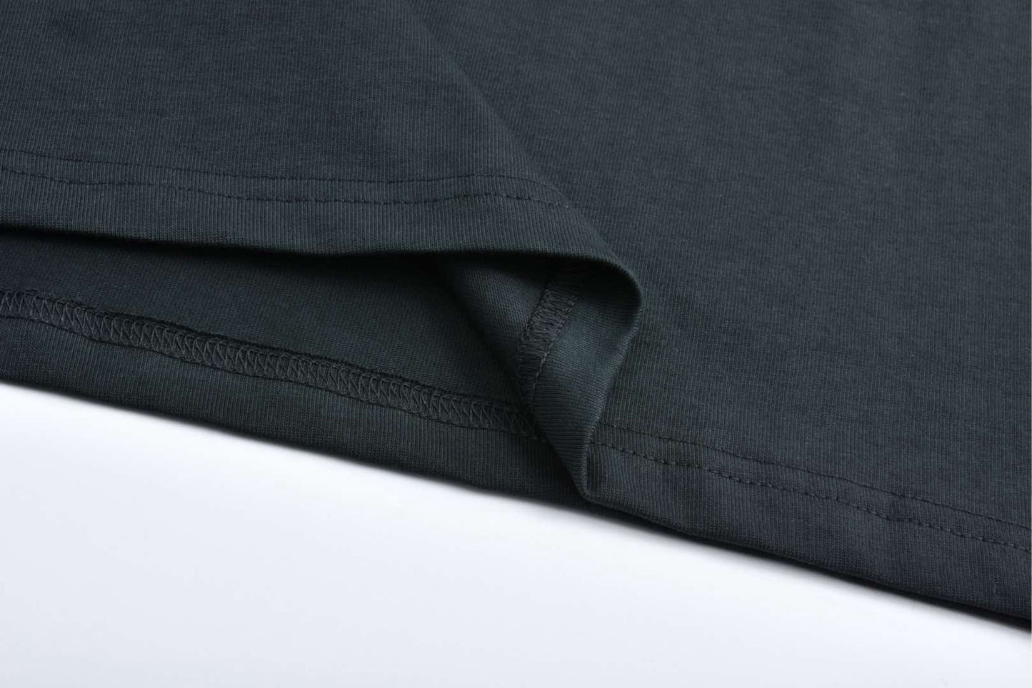 디올 / DIOR AND KAWS 티셔츠