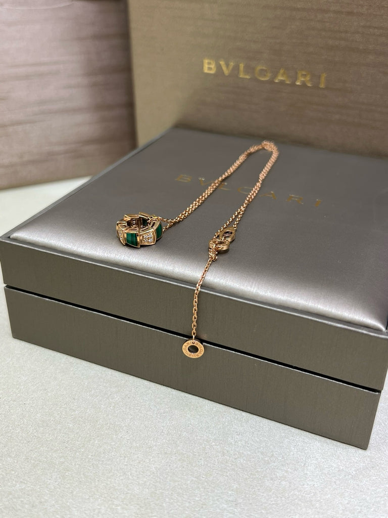 불가리 / 비제로원 네크리스 18K