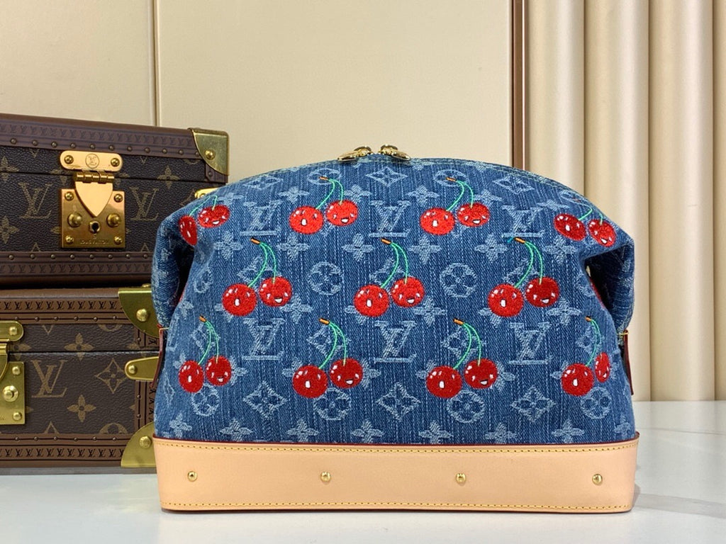루이비통 / LV x TM 코스메틱 파우치 GM