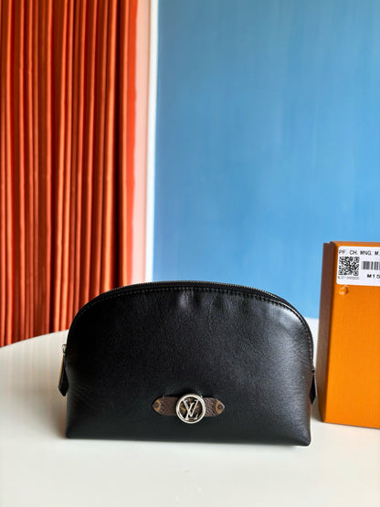 루이비통 / 코스메틱 파우치 스몰