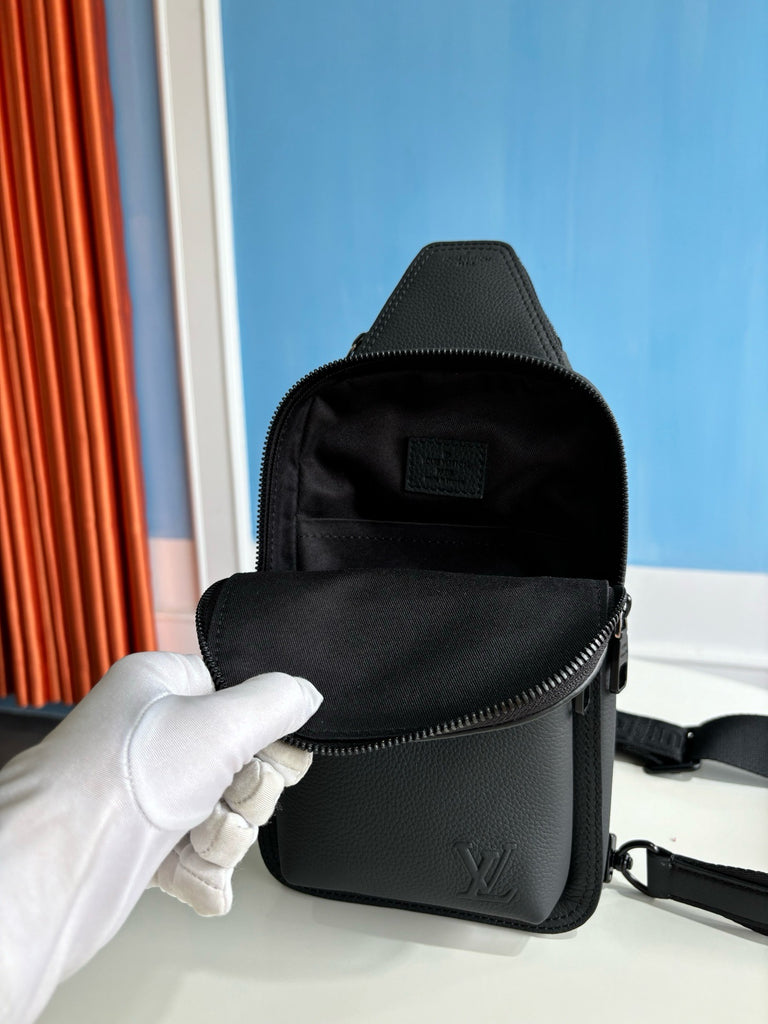 루이비통 / 에비뉴 슬링백 PM