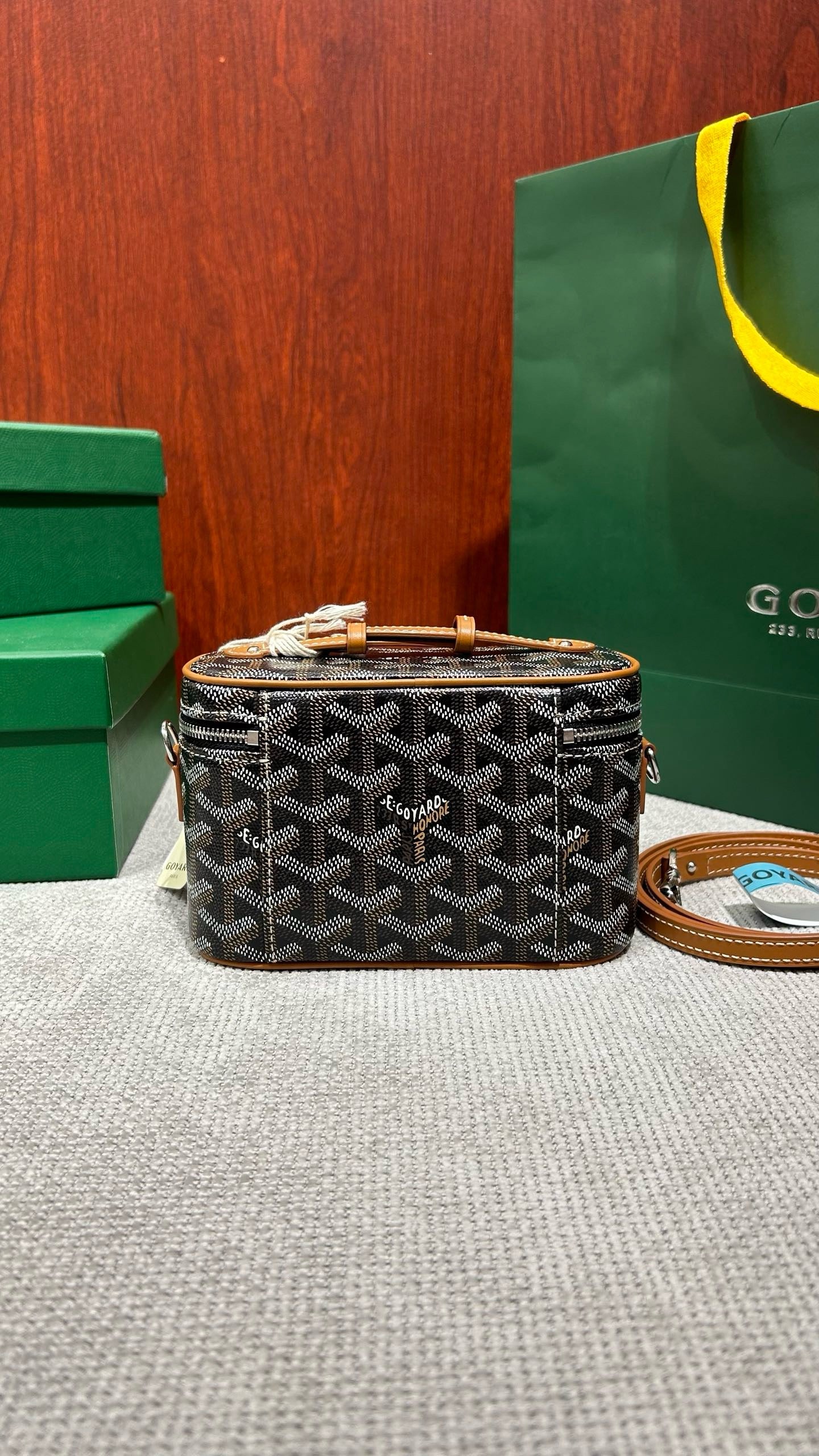 고야드 / 뮤즈 바니티 미니