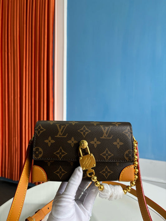 루이비통 / 스티머 웨어러블 월릿