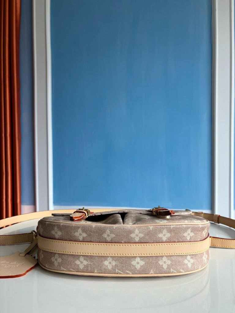 루이비통 / 이스케이프