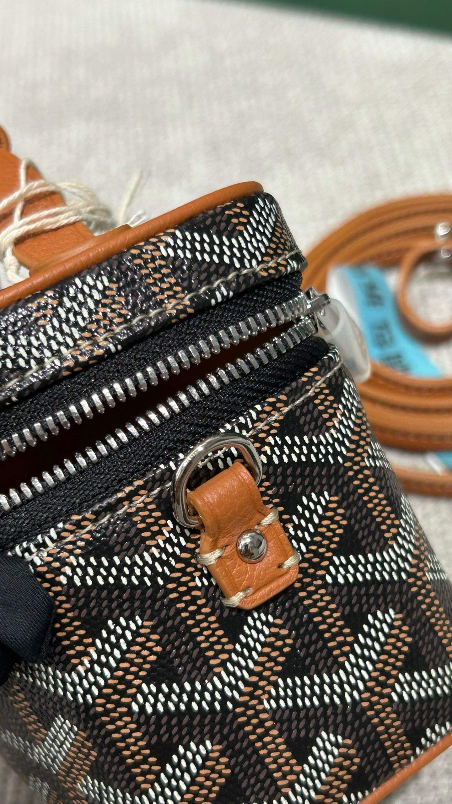 고야드 / 뮤즈 바티니 나노