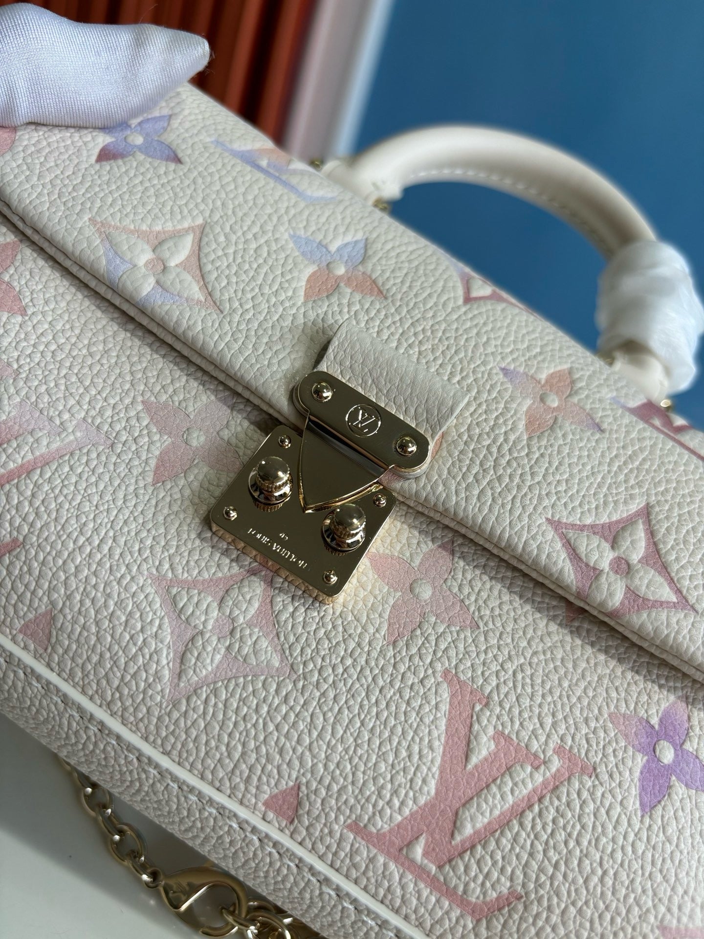 루이비통 / 나노 마들렌