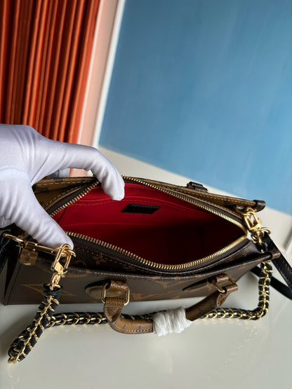 루이비통 / 온더고 이스트 웨스트 체인