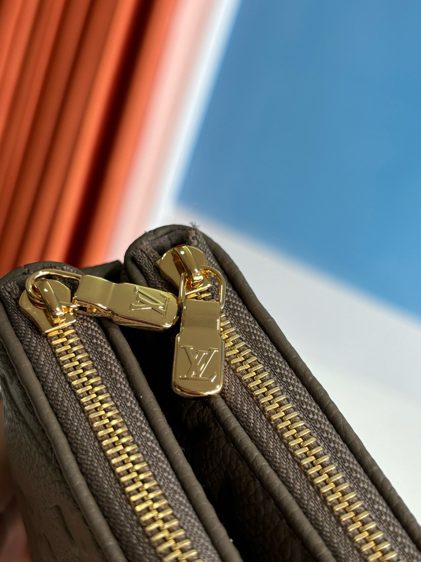 루이비통 / 리브 포쉐트