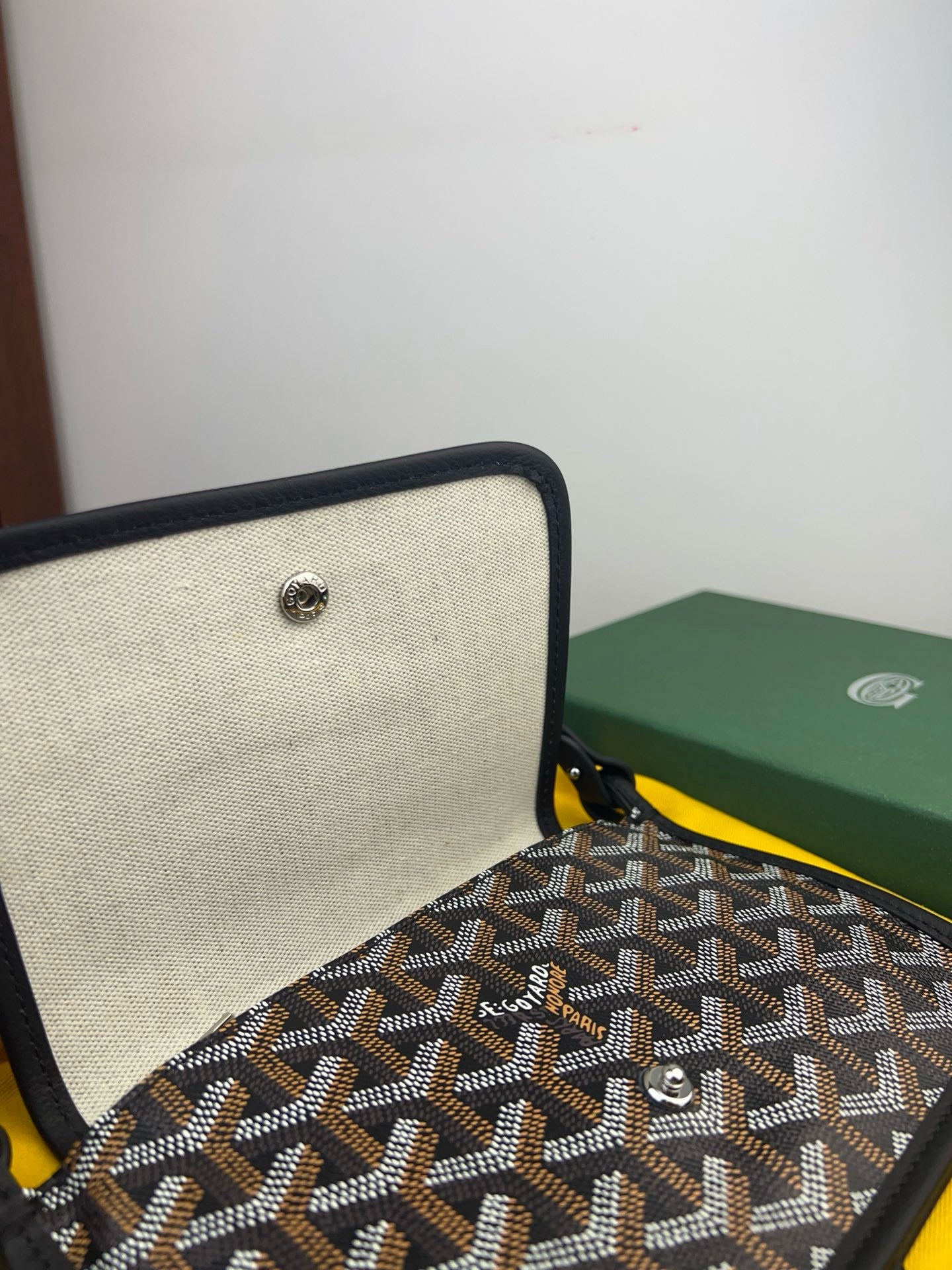 고야드 / 플뤼메 클러치 지갑