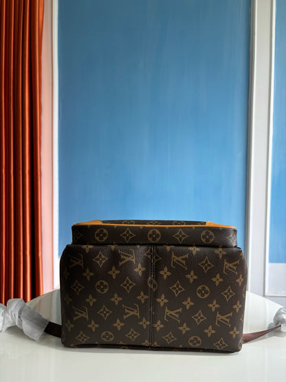 루이비통 / 디스커버리 카고 백팩