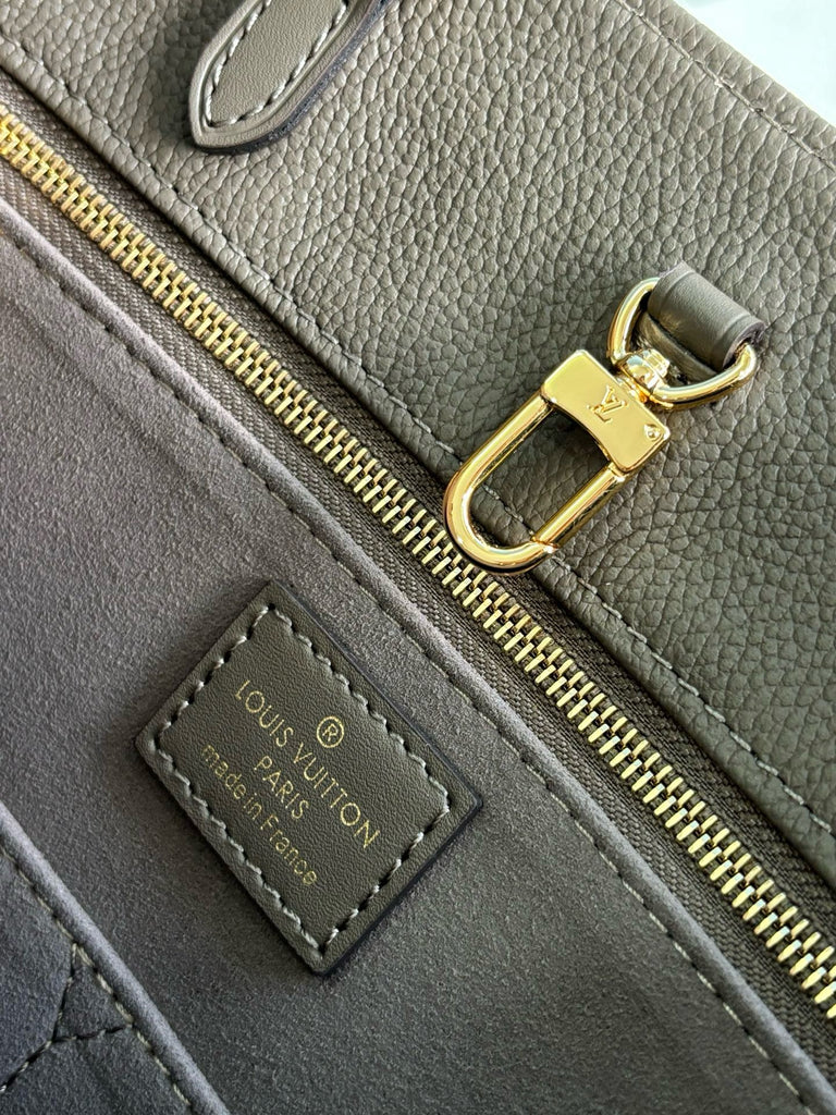 루이비통 / 온더고 MM